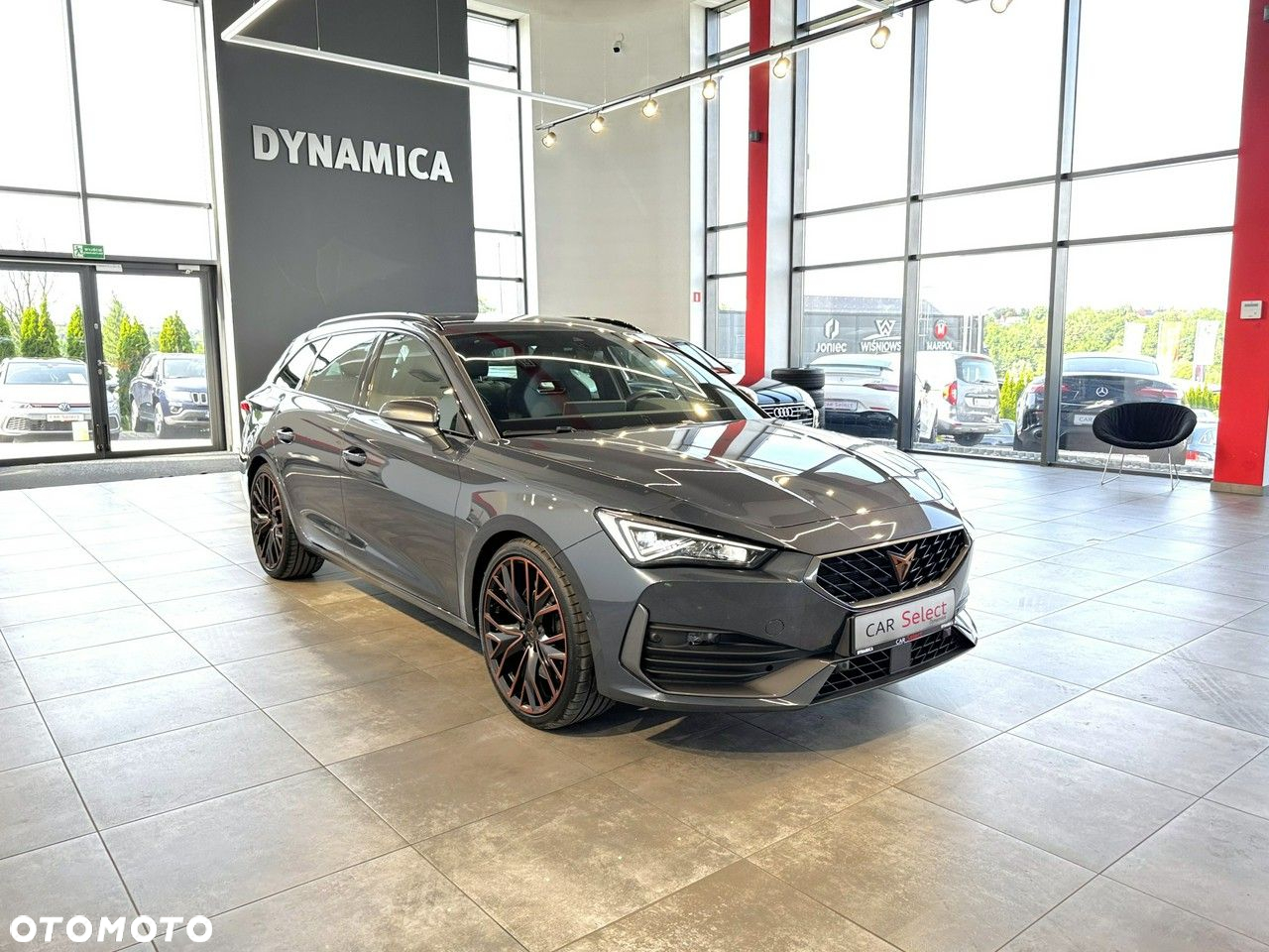 Cupra Leon Sportstourer - 2
