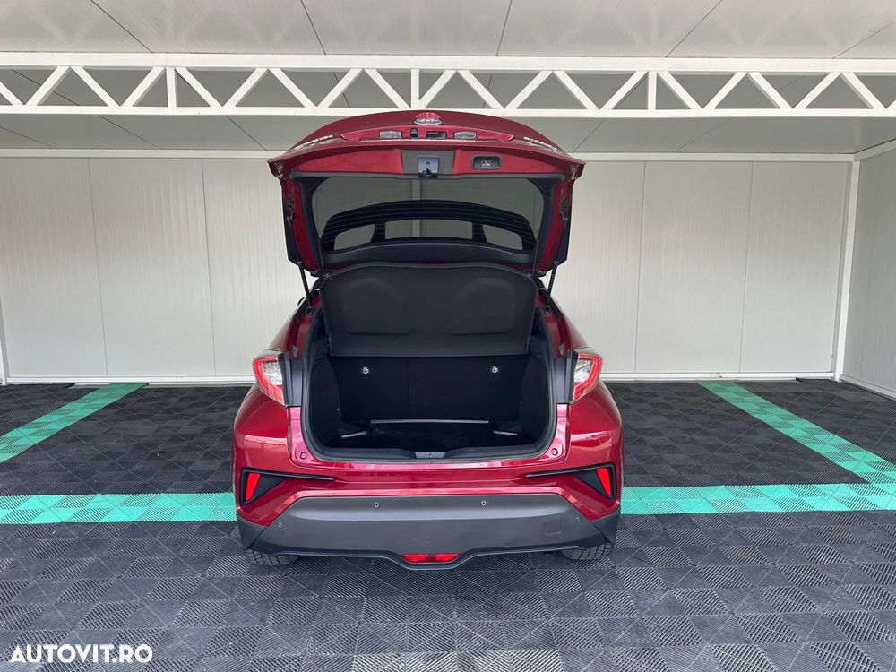 Toyota C-HR Lounge - 7