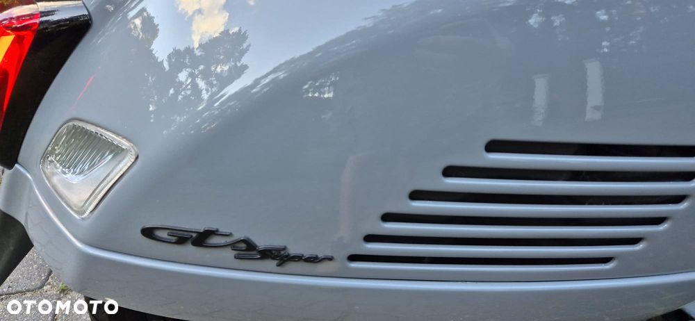 Piaggio Vespa - 5