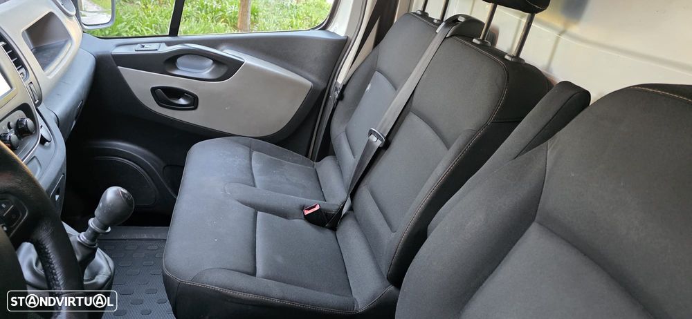 Renault TRAFIC 1.6 BITURBO - 7