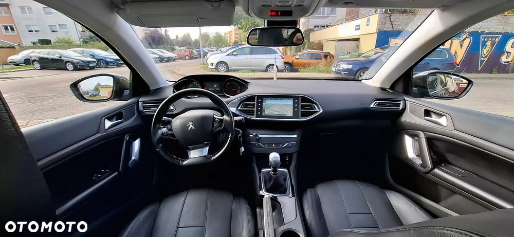 Peugeot 308 SW BlueHDi 120 Stop & Start Business-Line - 13