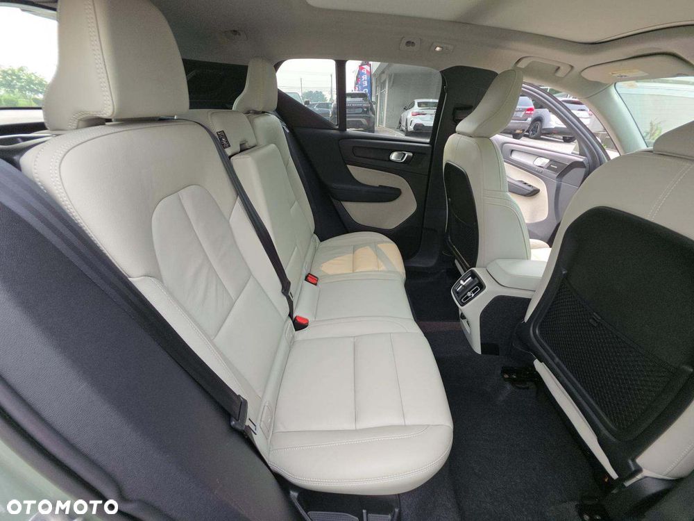 Volvo XC 40 - 8
