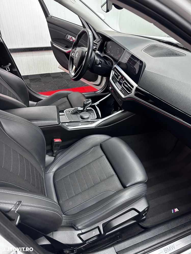 BMW Seria 3 320d Aut. - 21