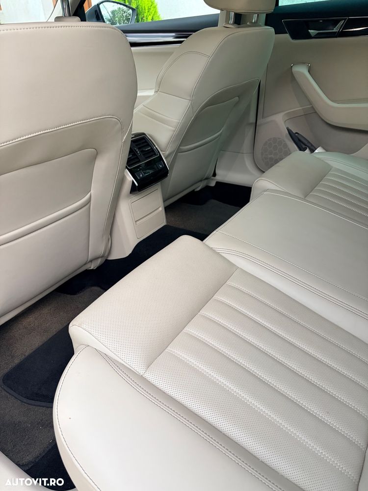 SKODA Superb 2019 — imagine 11