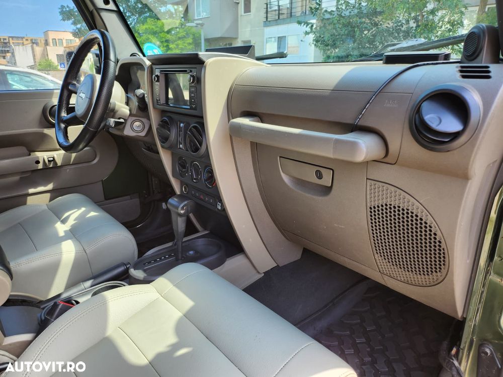 Jeep Wrangler Unlimited 2.8 CRD DPF Automatik Rubicon - 17