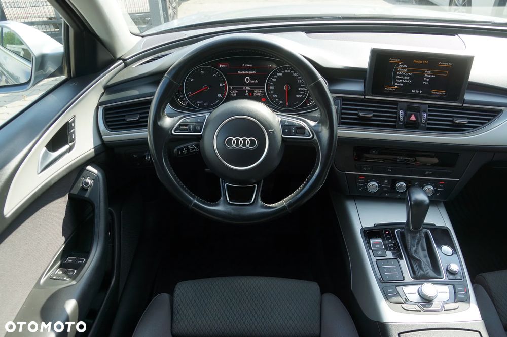 Audi A6 Avant 2.0 TDI quattro S tronic - 12