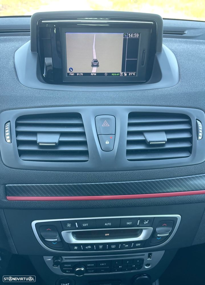 Renault Mégane Sport Tourer 1.5 dCi GT Line SS - 21