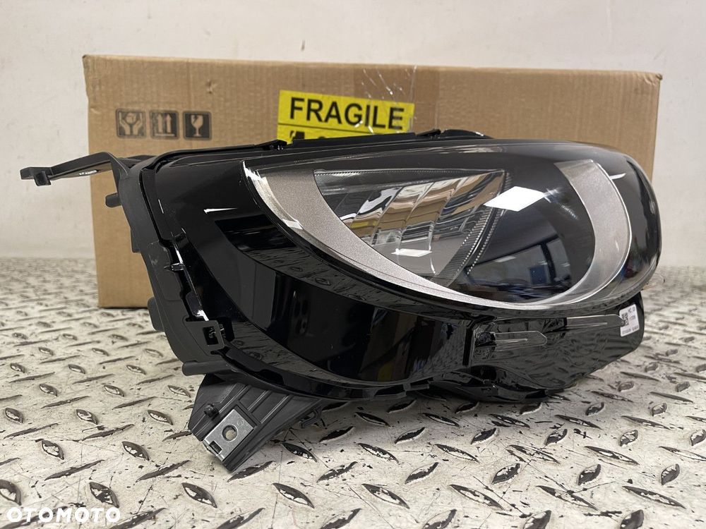 NOWA ORYGINALNA LAMPA PRAWA PRZEDNIA FIAT 500e 20-26 KOMPLETNA EUROPA 521400300 52140030 68656340AA - 5