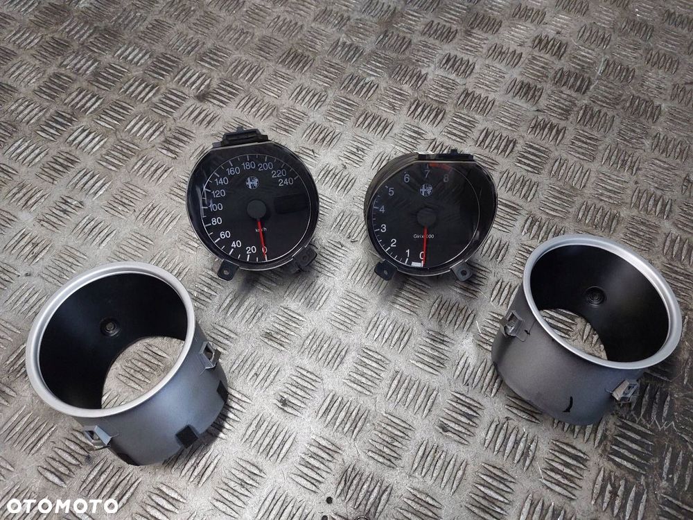 LICZNIK ZEGARY ALFA ROMEO 156 I 2.0 16V 156034519 156034513 - 1
