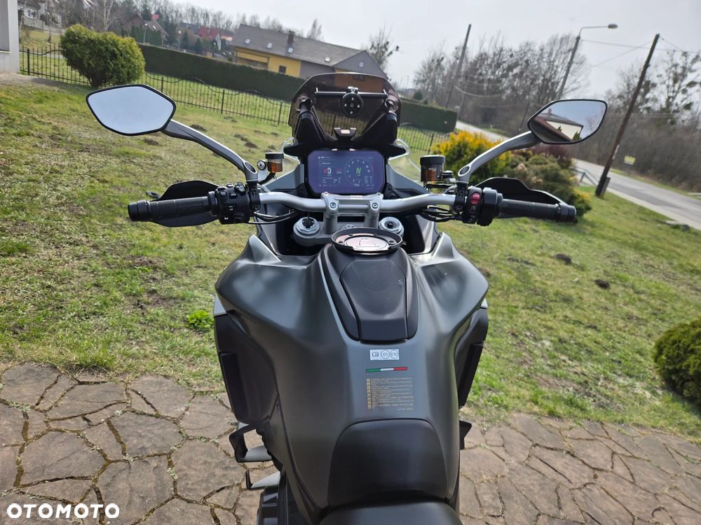 Ducati Multistrada - 12