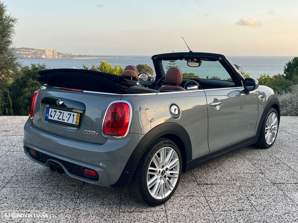 MINI Cabrio Cooper S Sidewalk - 8