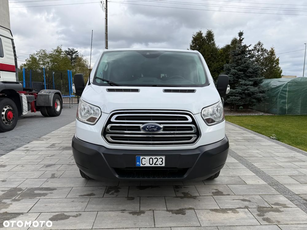 Ford Transit 350 XLT 3.7 V6 - 11
