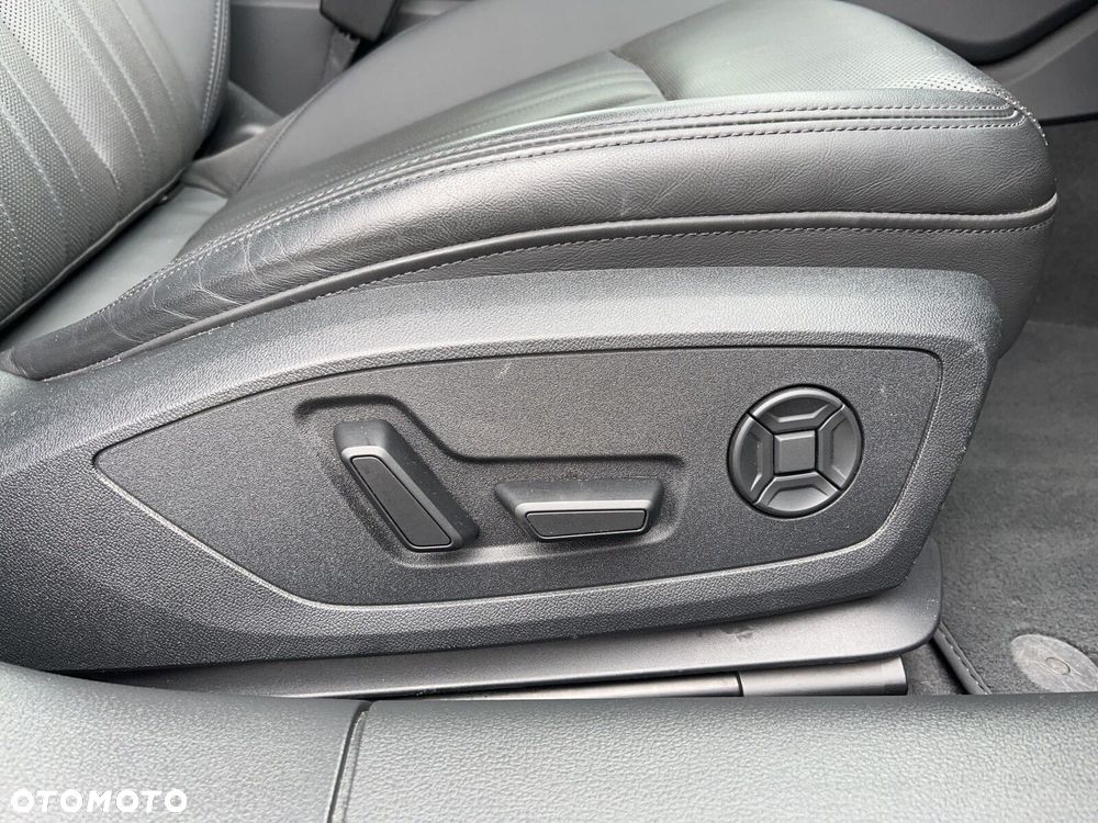 Audi A6 Avant - 17