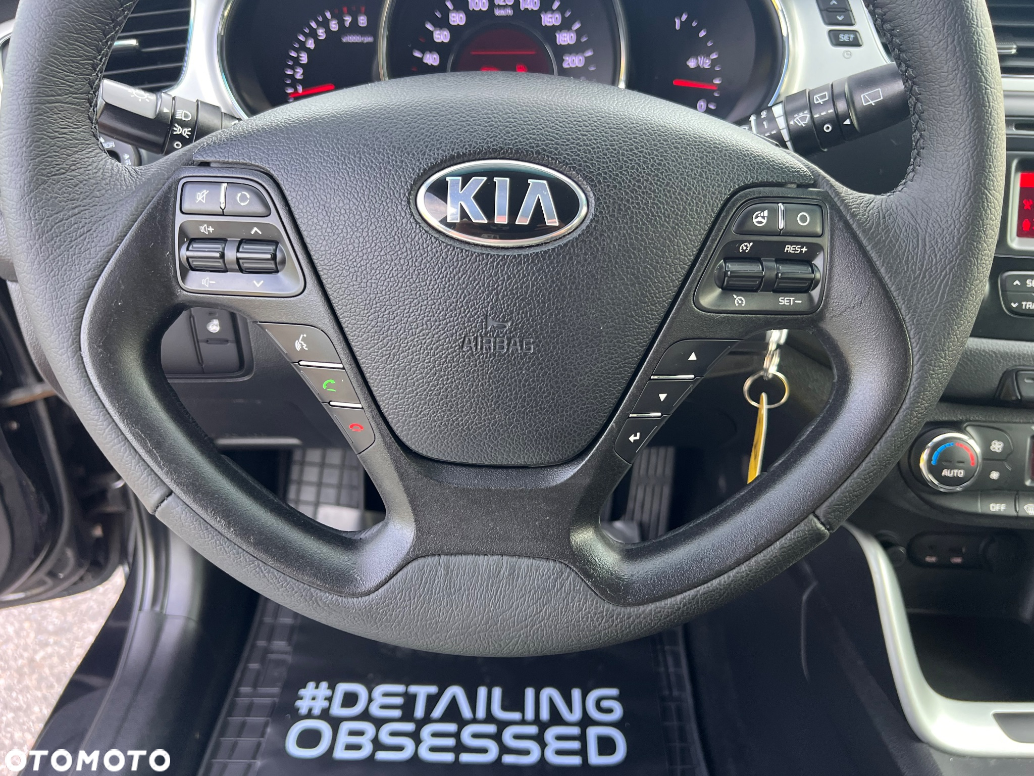 Kia Ceed Cee'd 1.6 GDI XL - 27