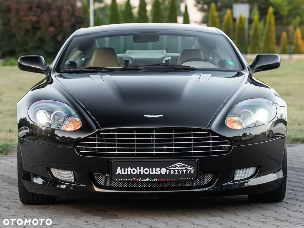 Aston Martin DB9 Touchtronic - 3