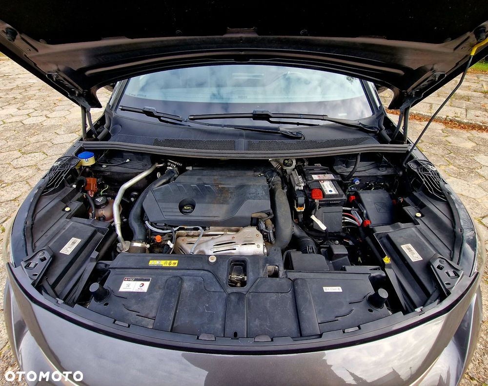 Peugeot 5008 1.6 PureTech GT Line S&S EAT8 - 40