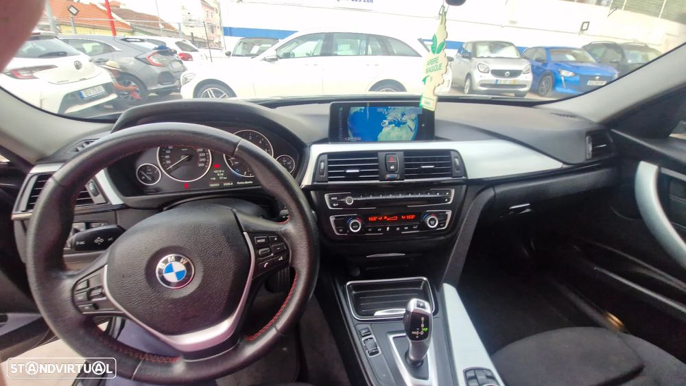 BMW 318 d Touring Auto Line Sport - 14