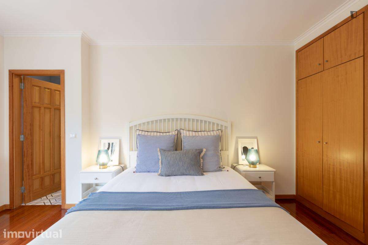 Apartamento com 2 quartos - localizado em Vila nova de gaia - Grande imagem: 3/50