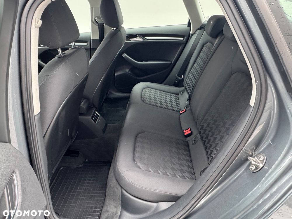 Audi A3 Sportback - 18