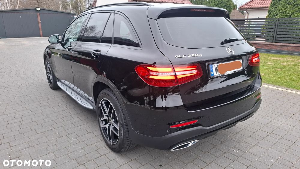 Mercedes-Benz GLC - 1