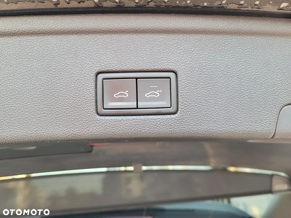 Volkswagen Touareg 3.0 V6 TDI SCR 4Mot Elegance - 16