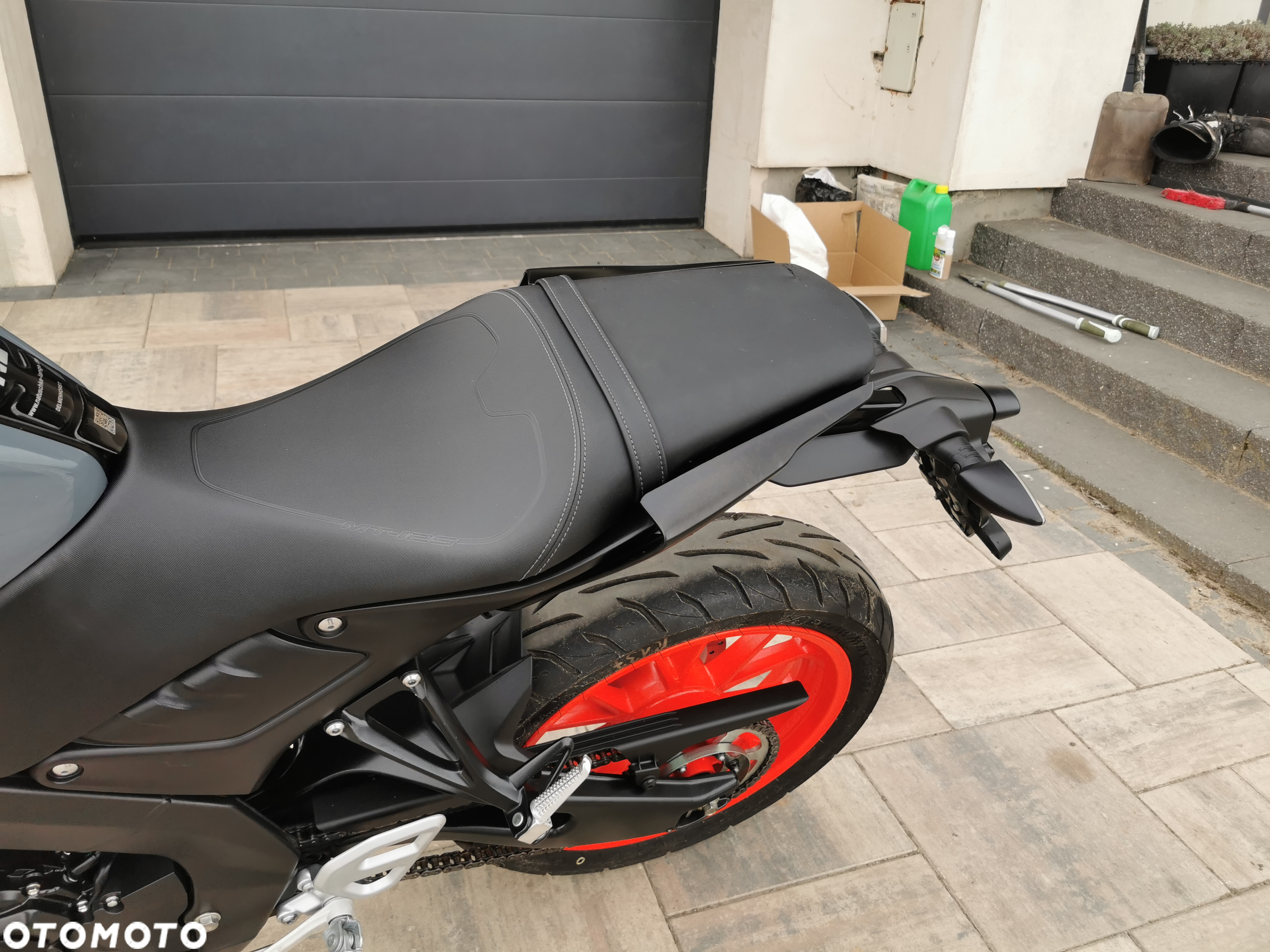 Yamaha MT - 9