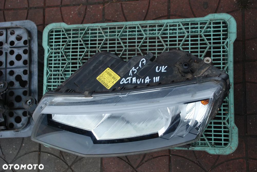 skoda octavia III lampa lewa UK WYSYŁKA - 3