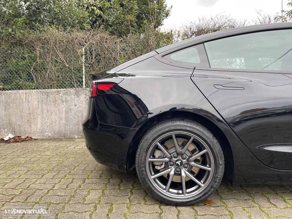 Tesla Model 3 Long Range Tração Traseira - 10