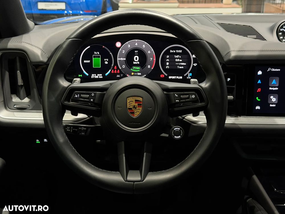 Porsche Cayenne - 28