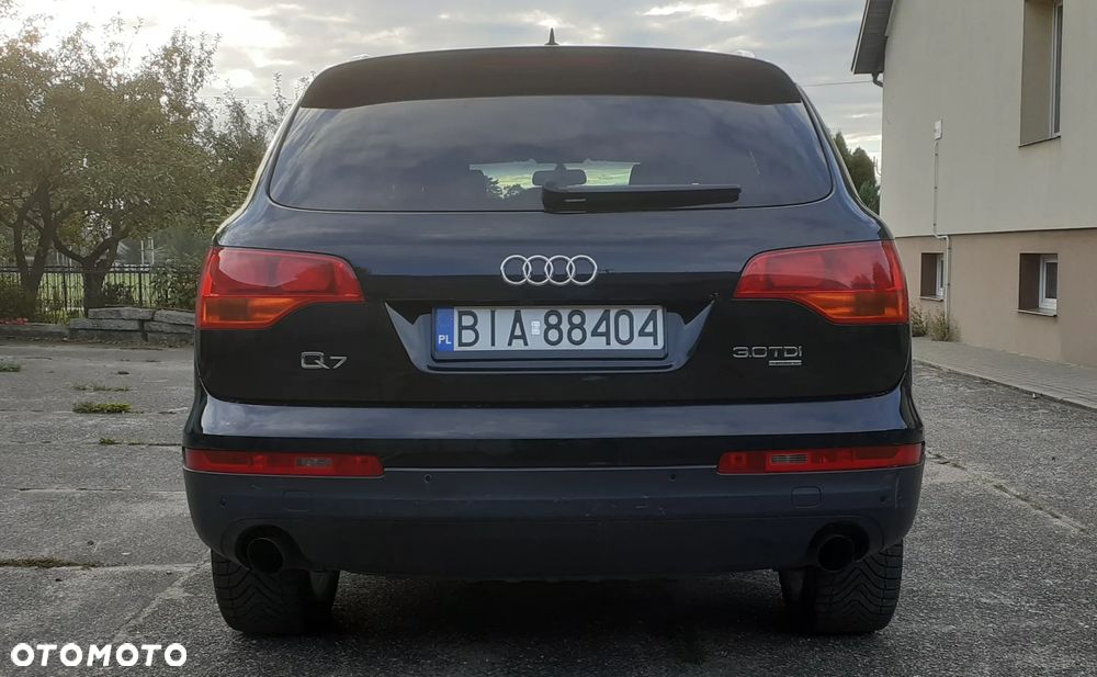 Audi Q7 - 12