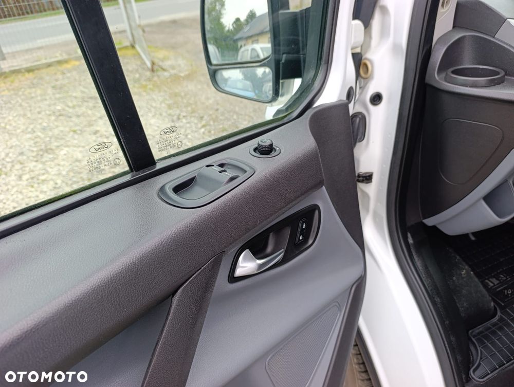 Ford Transit Custom - 9