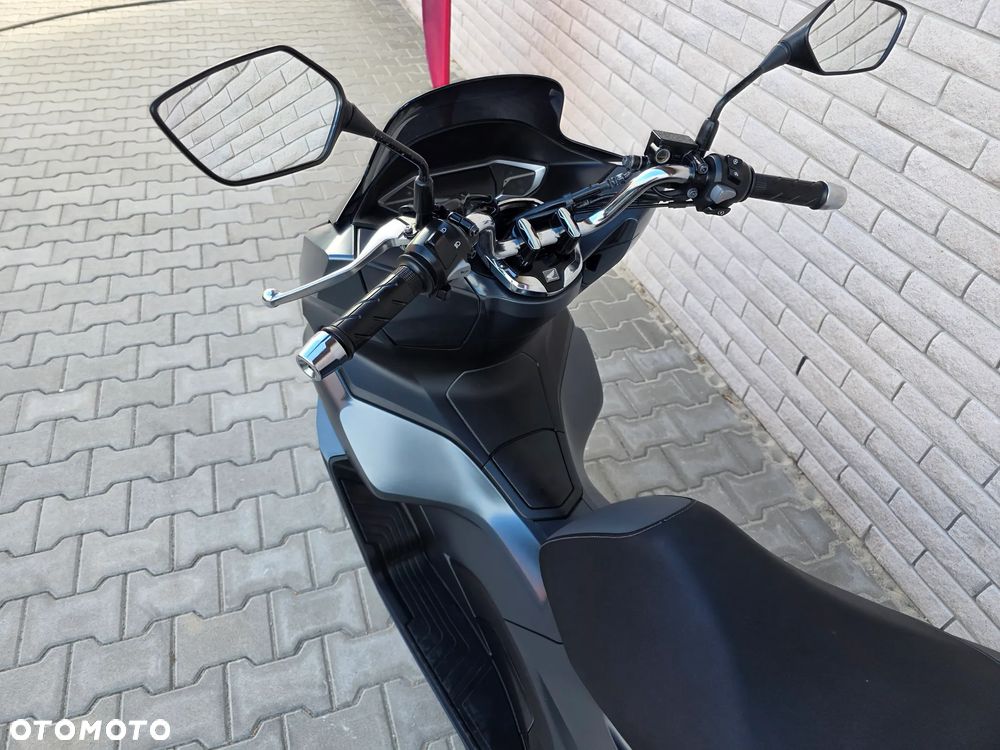 Honda PCX - 9