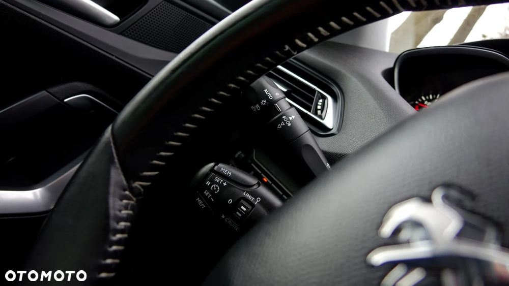 Peugeot 308 - 15