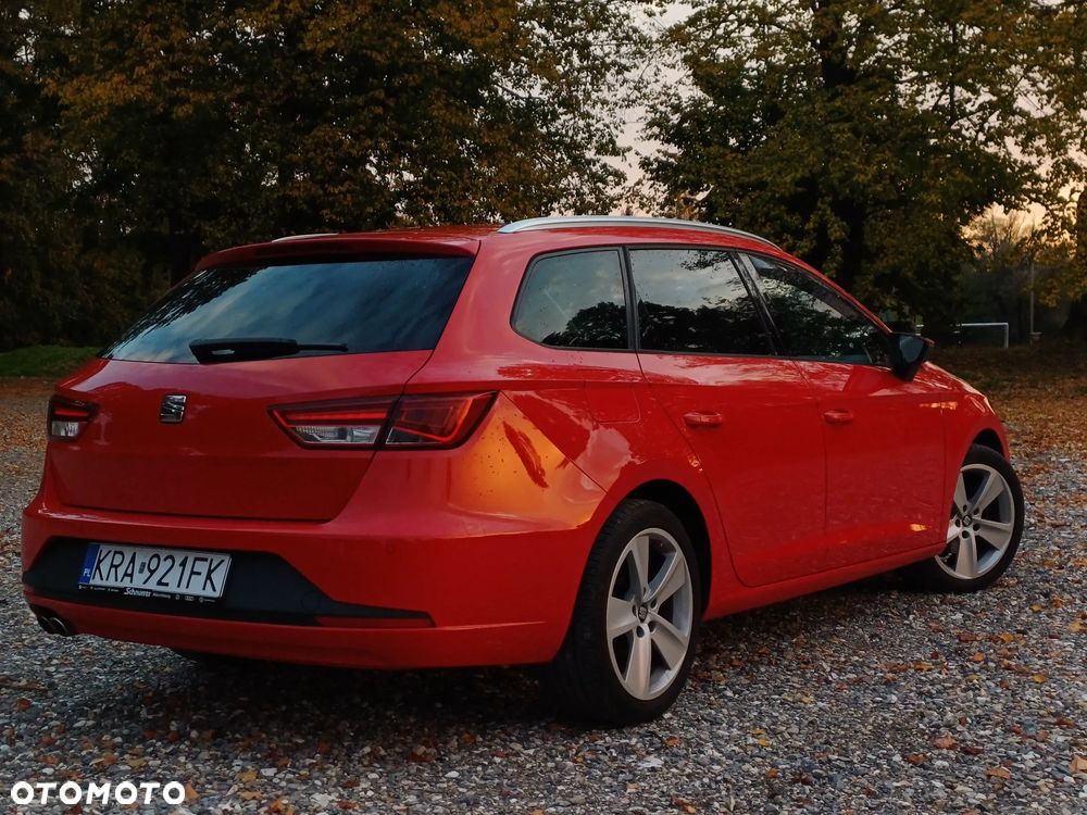 Seat Leon 2015 photo 4