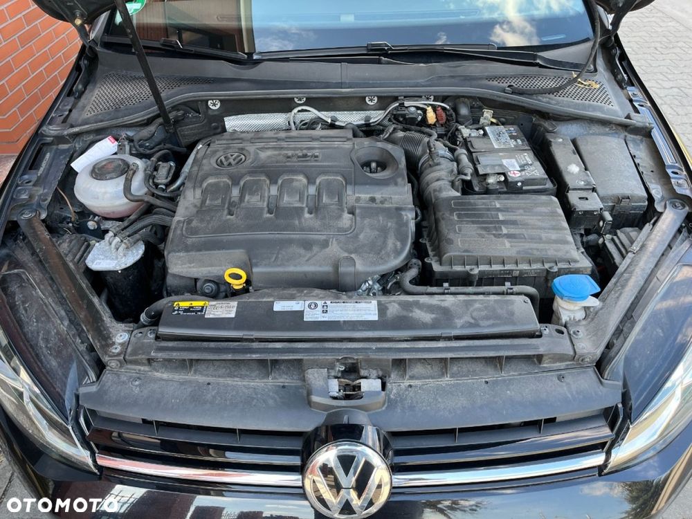 Volkswagen Golf Variant 2.0 TDI SCR Highline - 33