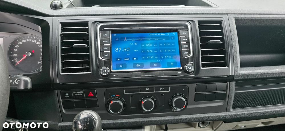 Volkswagen Transporter - 23
