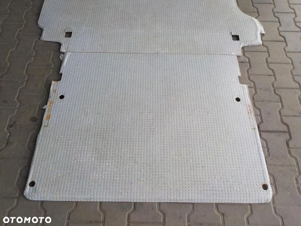 VW T4 96- MULTIVAN PŁYTA PODŁOGA WYKŁADZINA TYŁ - 2