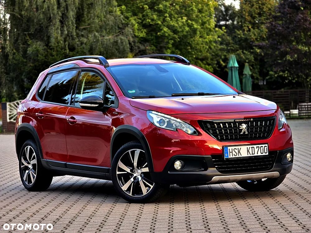 Peugeot 2008 BlueHDi 120 EAT6 Black Edition - 11