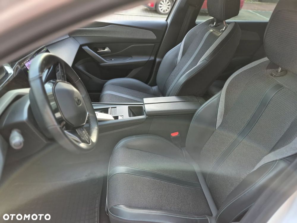 Peugeot 308 1.2 PureTech Allure Pack S&S EAT8 - 15