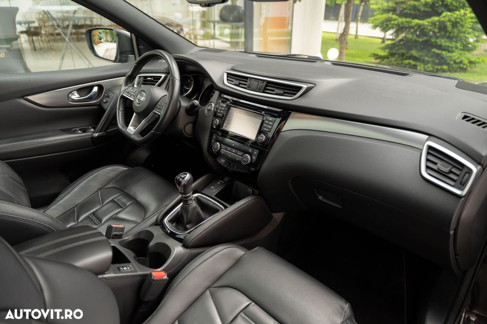 Nissan Qashqai 1.5 DCI TEKNA+ - 8