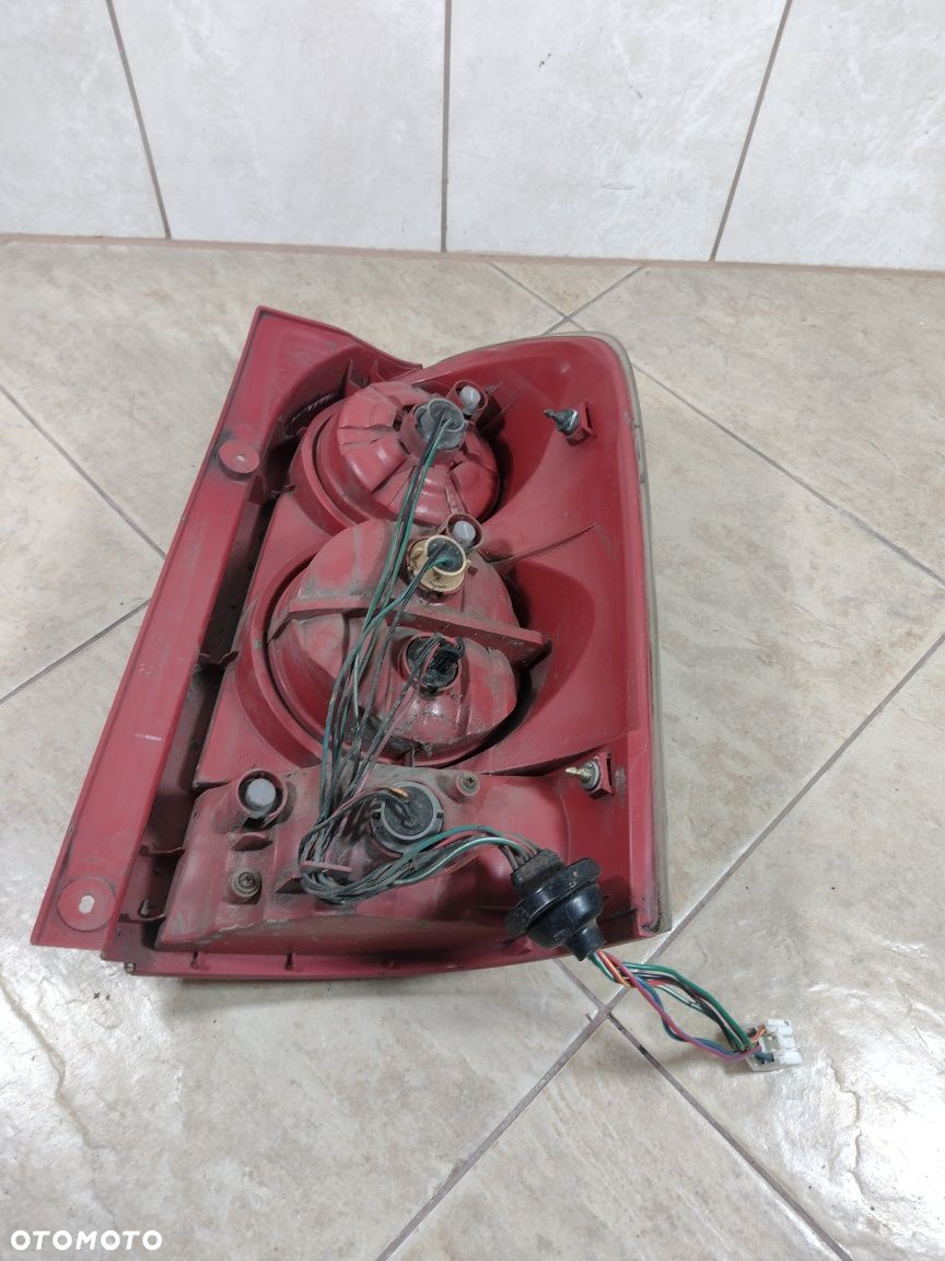 Lampa tył Mazda MPV II 2 Europa lewa wysyłka OLX 04-06 - 6