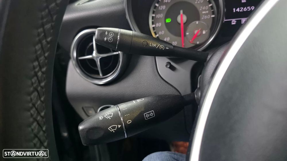 Mercedes-Benz SLK 200 (BlueEFFICIENCY) - 19