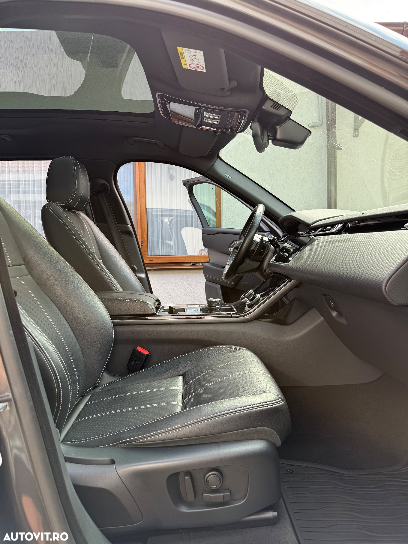 Land Rover Range Rover Velar 2.0 R-Dynamic S - 17