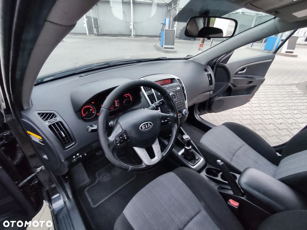 Kia Ceed 1.6 Crdi Comfort + - 13