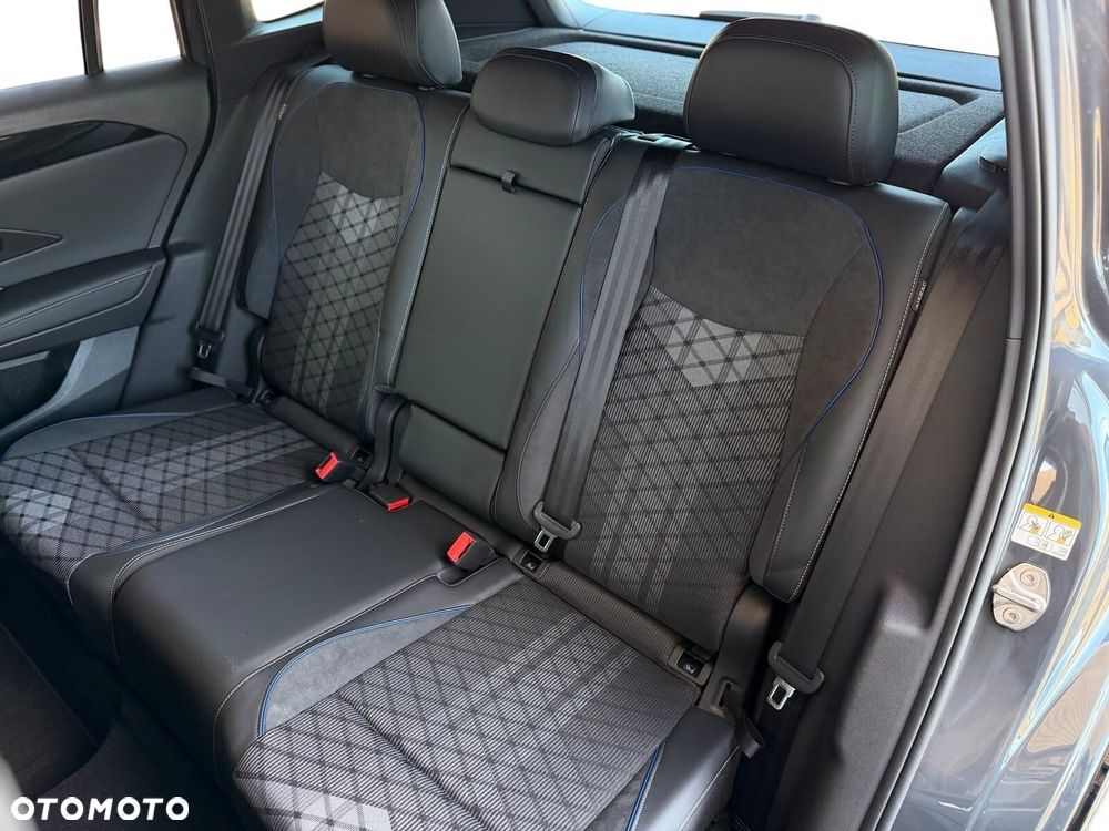 Volkswagen Tiguan 2.0 TSI 4Mot R-Line DSG - 27