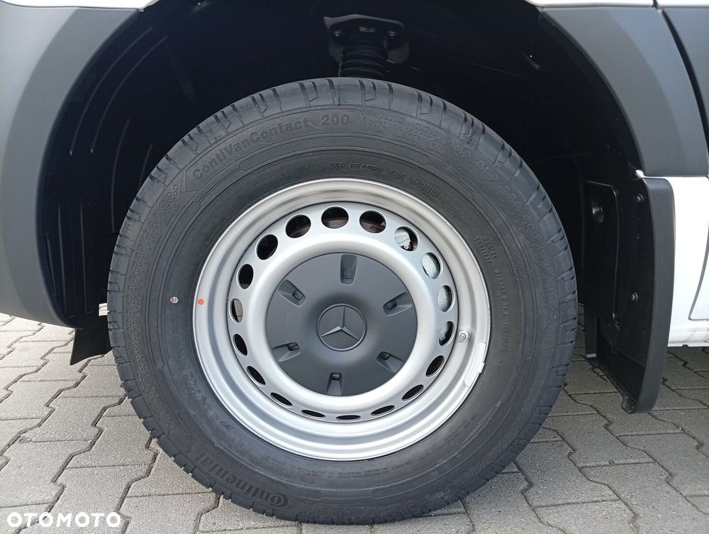 Mercedes-Benz Sprinter 319 CDI - 17