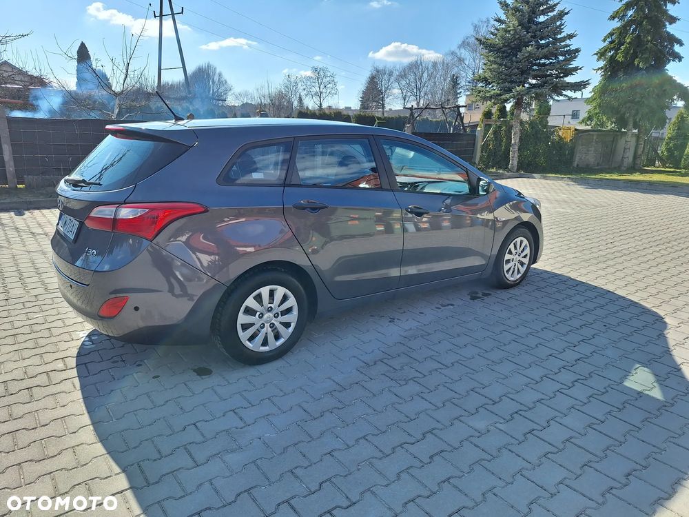 Hyundai i30 1.4 CRDi Classic - 4