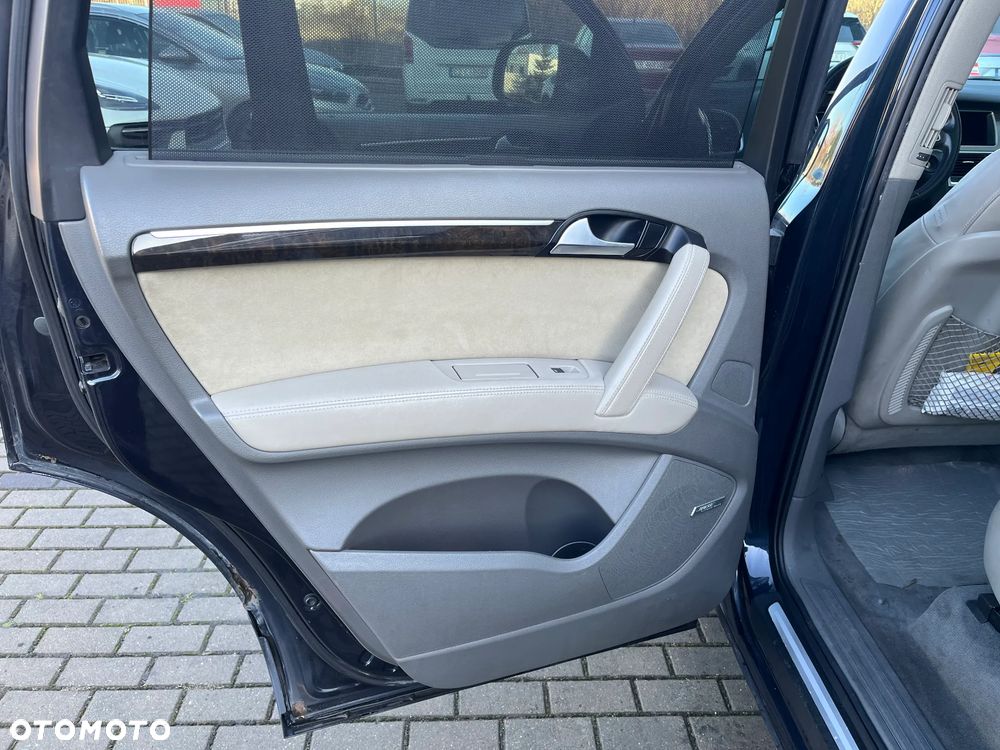 Audi Q7 3.0 TDI Quattro Tiptronic - 26