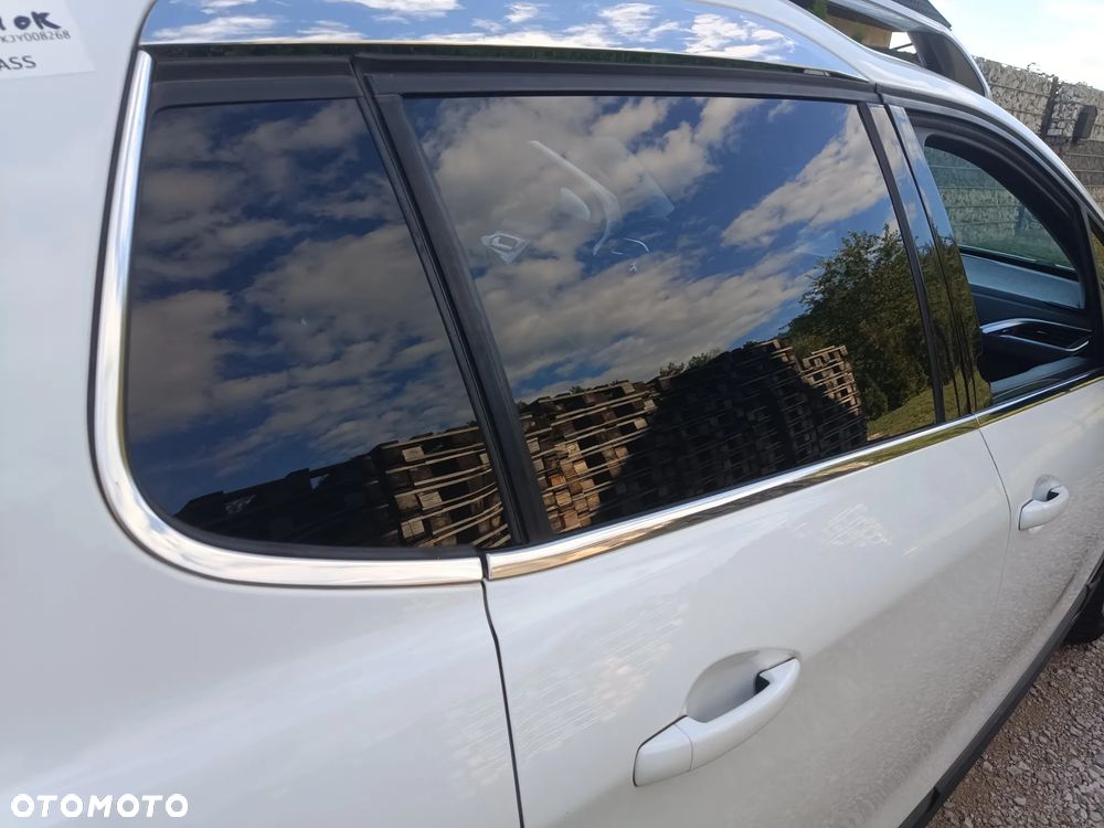 Peugeot 2008 1.6 BlueHDi Allure - 36