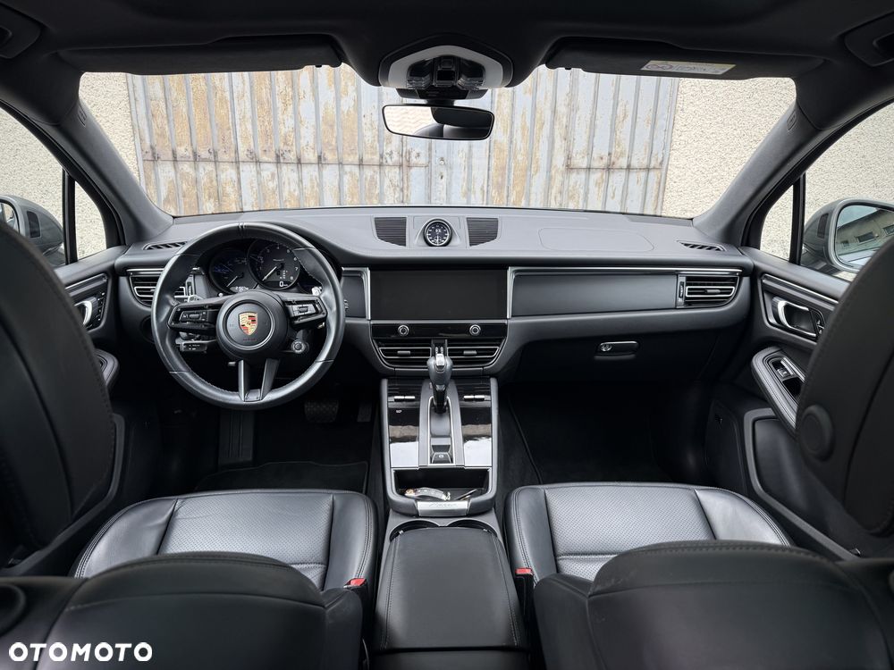 Porsche Macan T - 8